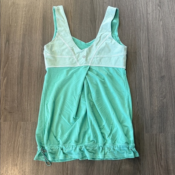 🍋 Lululemon Run Tame Me Tank - Picture 7 of 11